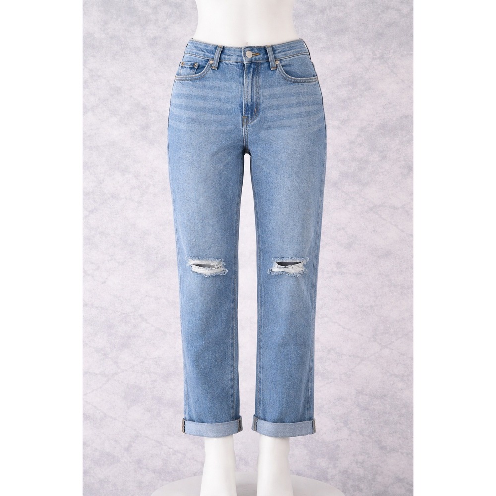 Signature by Levi Strauss Gold Heritage Boyfriend Jeans Light Wash Distressed 32